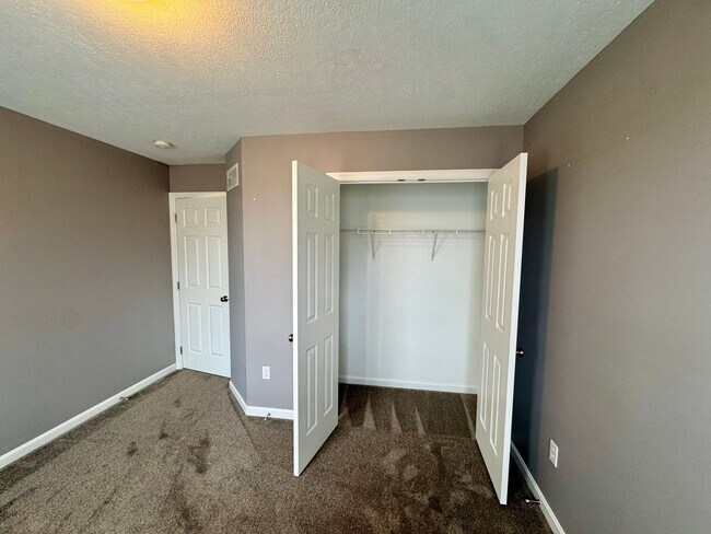 Building Photo - Move-In Ready Wexford Home Featuring Modern Updates and an Attached Two-Car