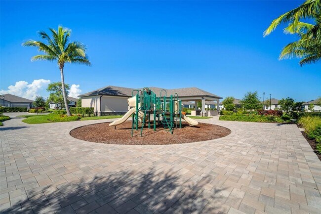 Building Photo - 3590 Quiet Dr