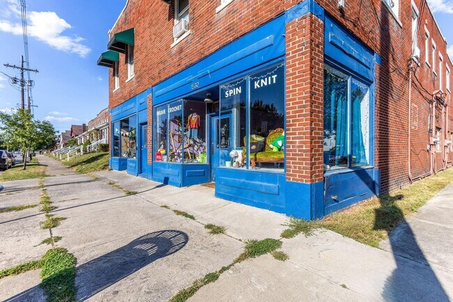 Building Photo - 1543 S 4th St