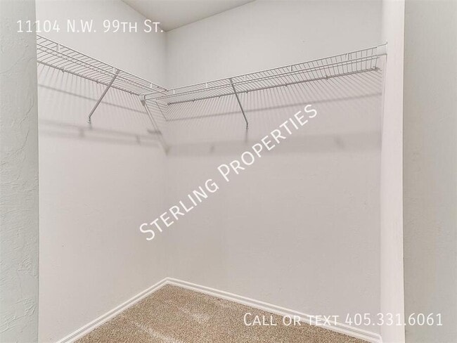 Building Photo - 11104 NW 99th St