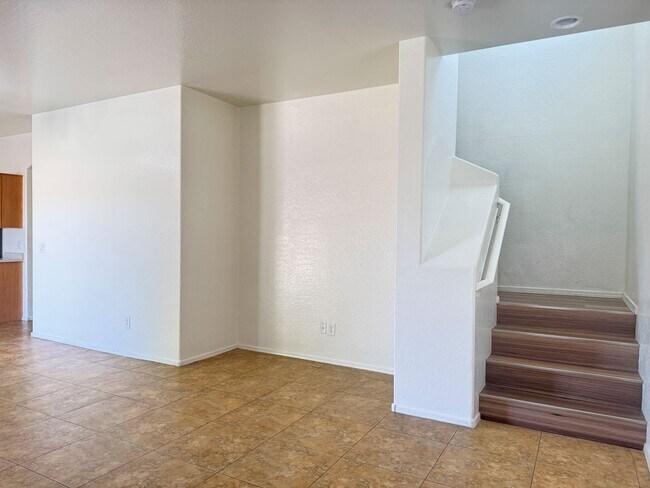 Building Photo - Queen Creek 4 bed 2.5 bath For rent