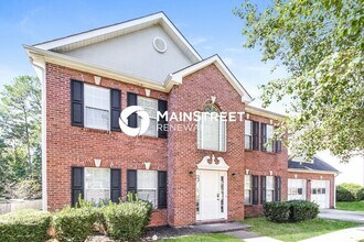 Building Photo - 4 Bedroom Pet-Friendly Home in Lithonia, GA with Main Street Renewal