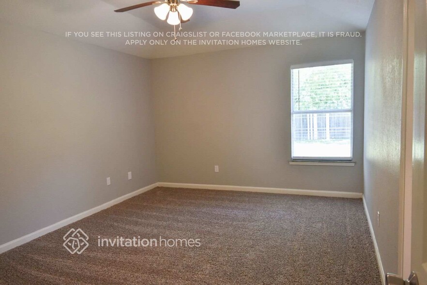 Building Photo - 653 Lemon Dr