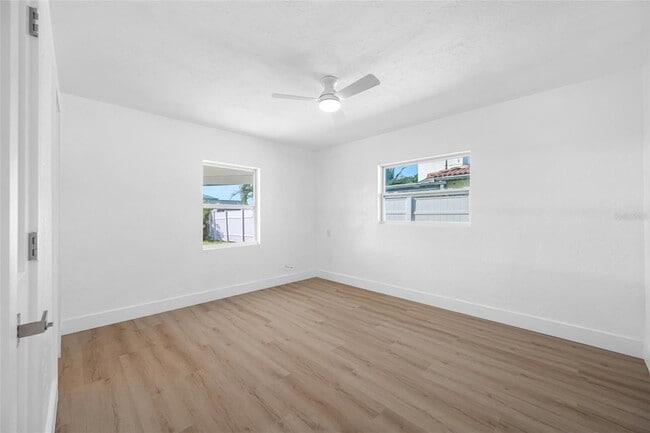 Building Photo - 7930 Causeway Blvd S