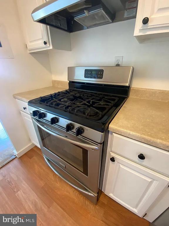 Building Photo - 240 M St SW