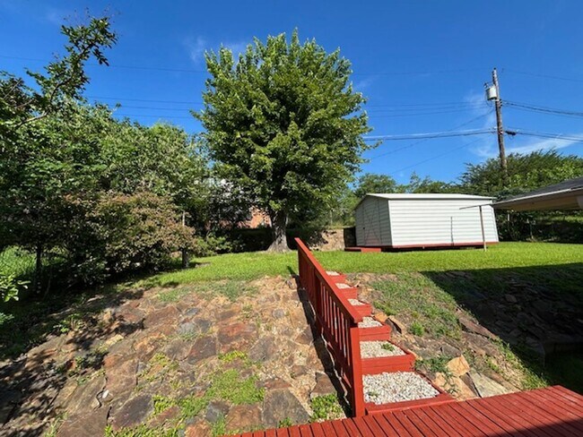 Building Photo - 5205 Nelbrook Dr