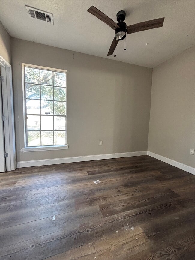 Building Photo - 4106 Darby St