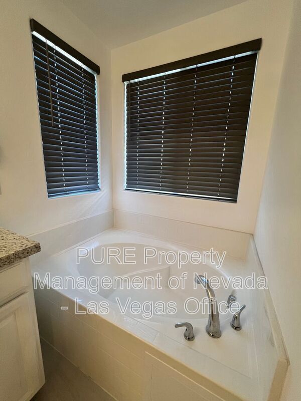 Building Photo - 7638 Peaceful Trellis Dr