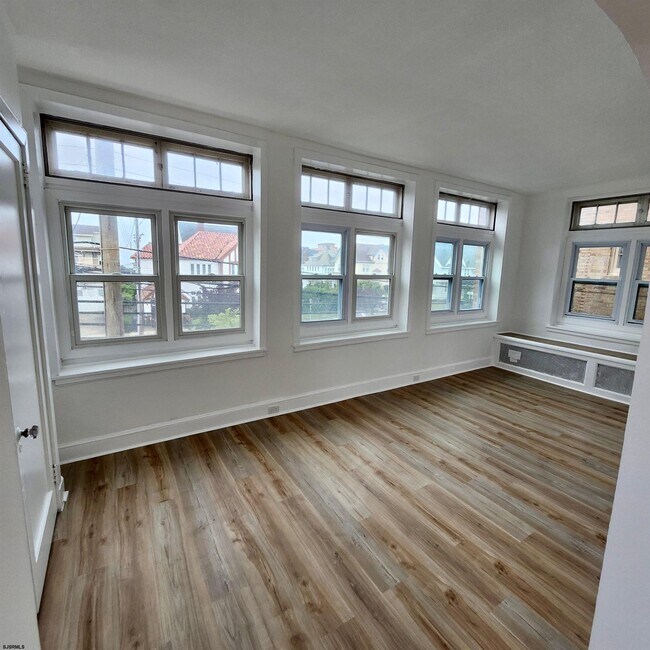 Building Photo - 4011 Atlantic Ave