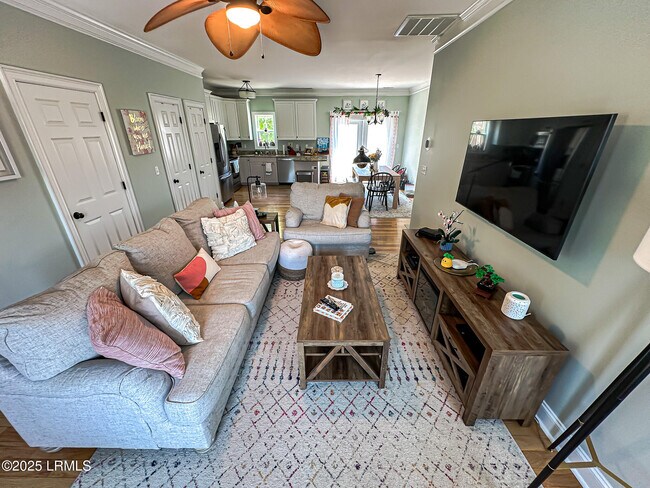 Building Photo - 1 Palmetto Breeze Cir
