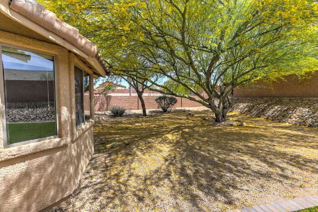 Building Photo - Madera Highlands