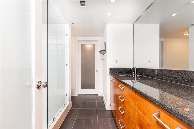 Building Photo - 199 14th St NE