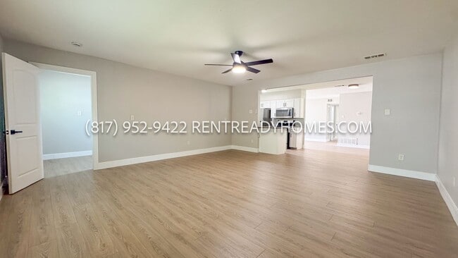 Building Photo - 2613 Fairbrook St