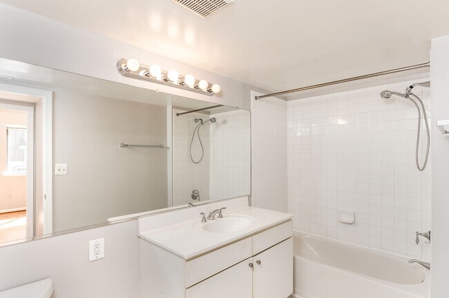 Building Photo - 1225 13th St NW