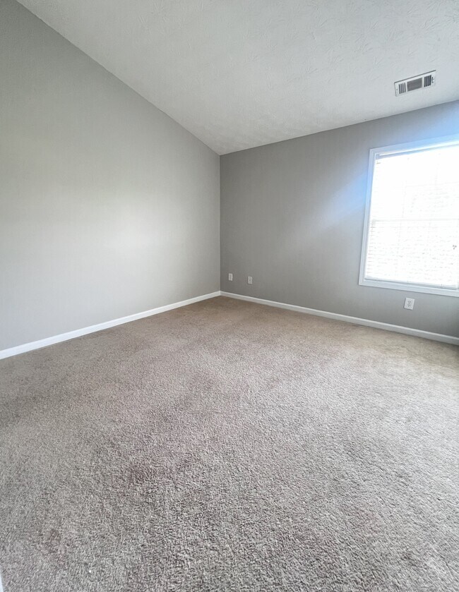 Building Photo - 3803 Augustine Pl