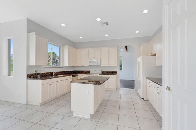 Building Photo - 11286 Regatta Ln