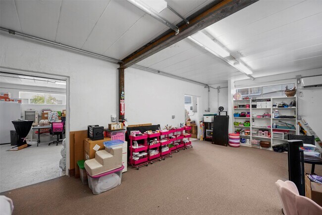 Building Photo - 1801 Avenue L