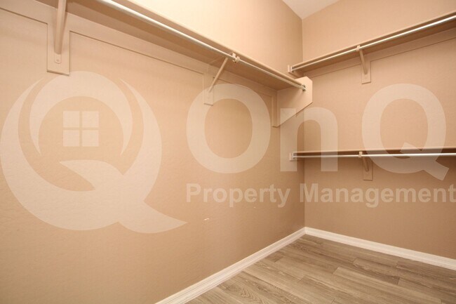 Building Photo - 12238 W Ironwood St