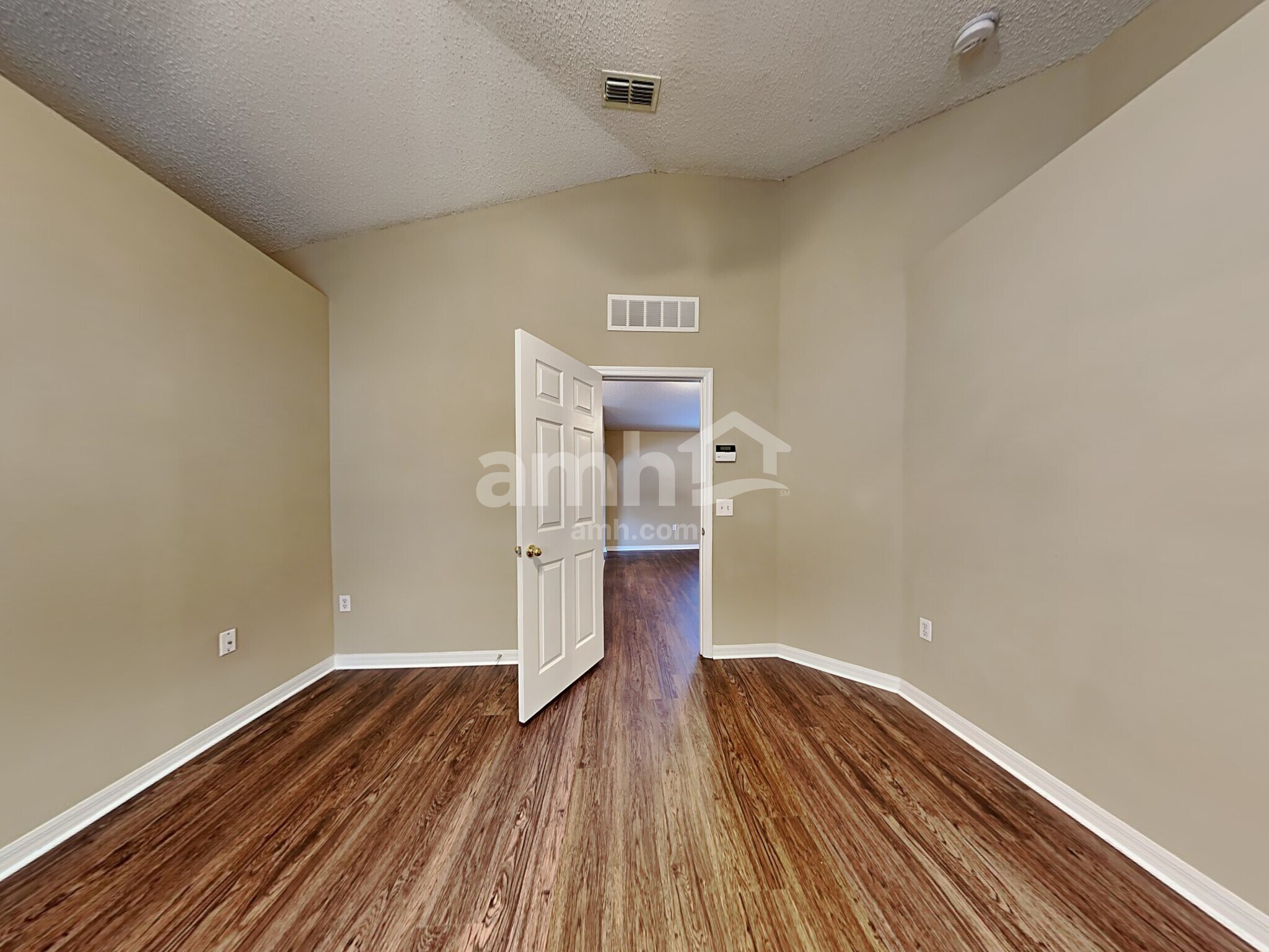 Building Photo - 6679 Gentle Oaks Dr W