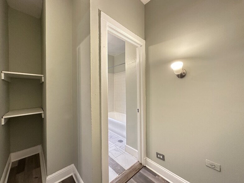 Building Photo - 3836 N Fremont St