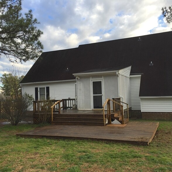 Building Photo - 628 Slatestone Rd