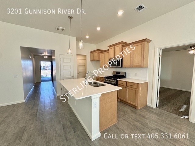 Building Photo - 3201 Gunnison River Dr