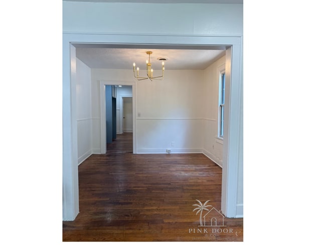 Building Photo - 2686 Poplin Ave