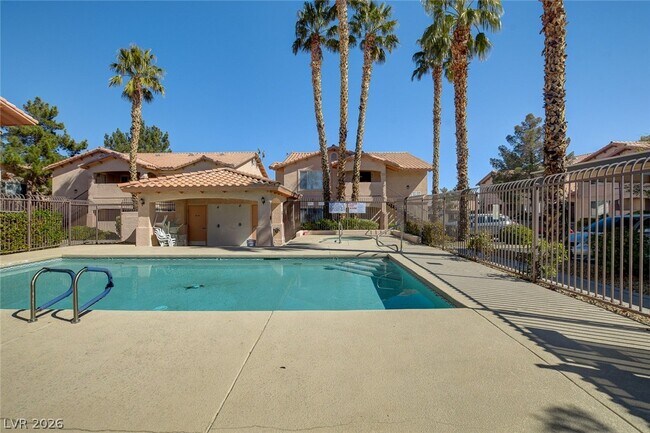 Building Photo - 8450 Alta Dr