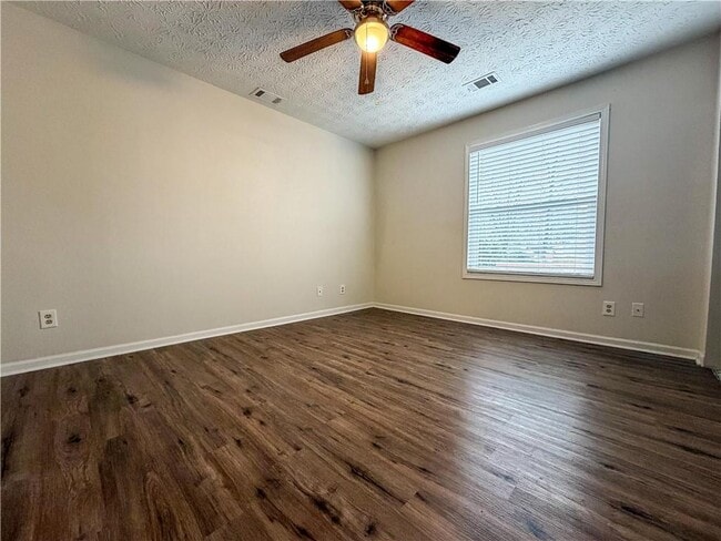 Building Photo - 2733 General Schwarzkopf Ct