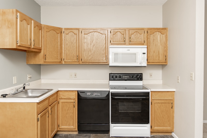 Building Photo - 344 6th Ave S