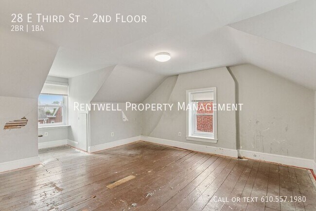 Building Photo - 28 E Third St-2nd Floor
