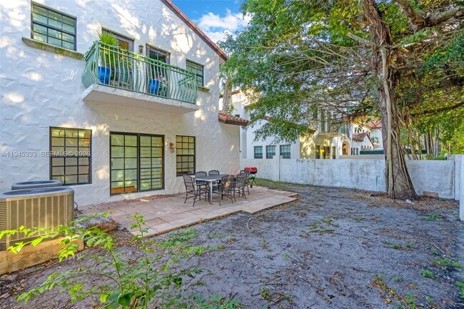 Building Photo - 4419 Hidden Harbour Terrace