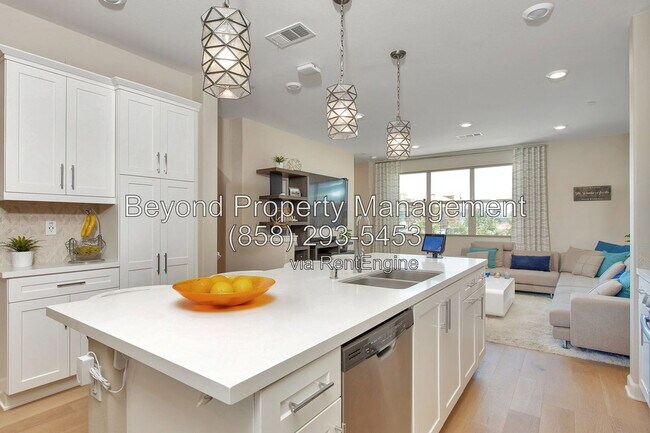 Building Photo - 1810 Ascella Dr