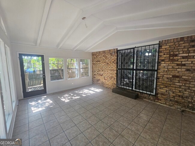 Building Photo - 2293 Lanier Pl