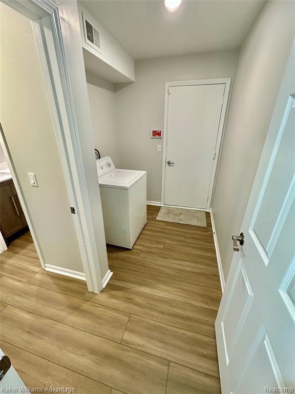 Building Photo - 31404 Hunters Cir Dr