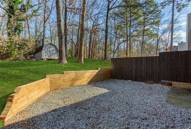 Building Photo - 752 Barnes Mill Trace NE