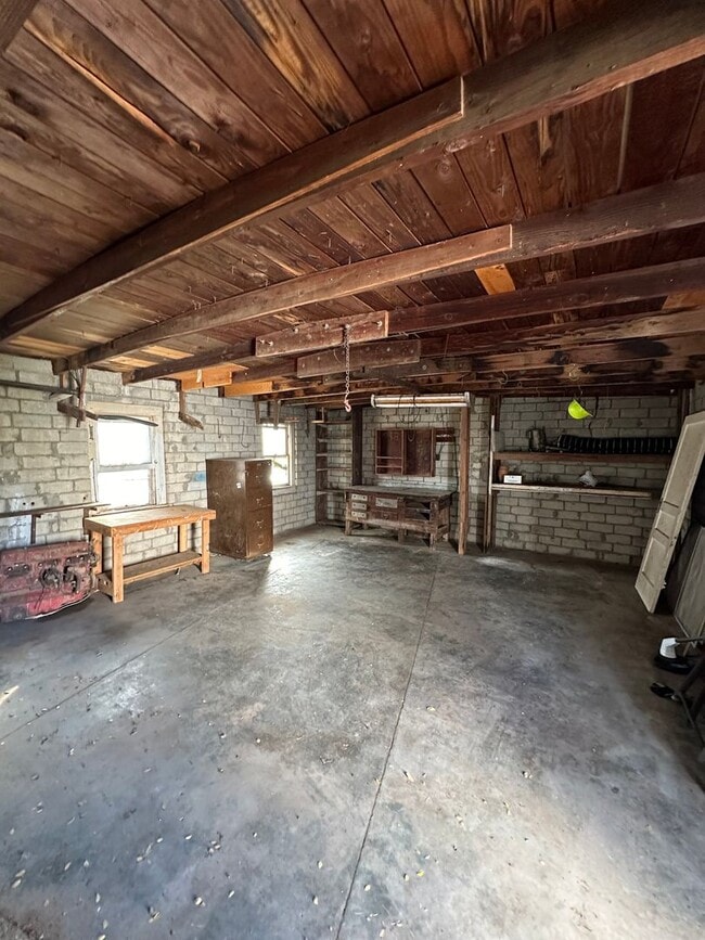 Building Photo - COMING MAY 2026! Charming 4-Bedroom Home + Huge Lot!