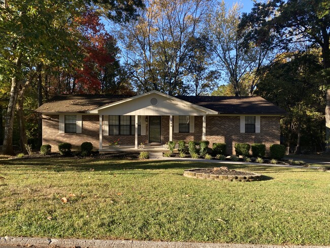 Building Photo - 304 Gardner Rd