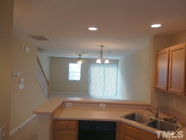 Building Photo - 8007 River Water Ct