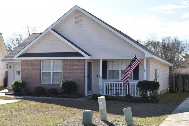 Building Photo - 119 Hackamore Ln