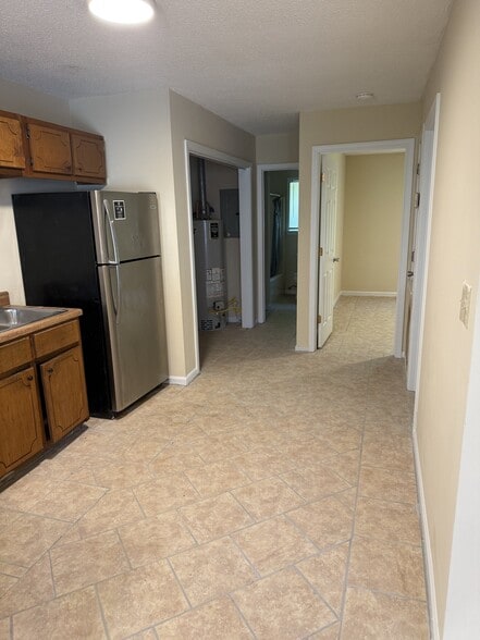 Building Photo - 103 Issac Dr