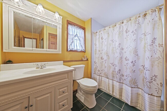 Building Photo - 5 Ocean View Ave