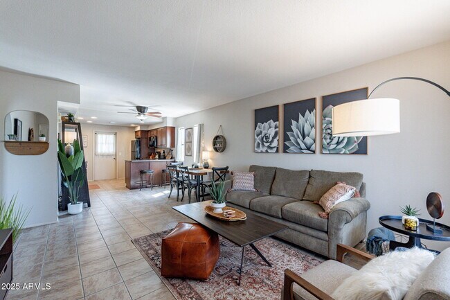 Primary Photo - 12635 N La Montana Dr