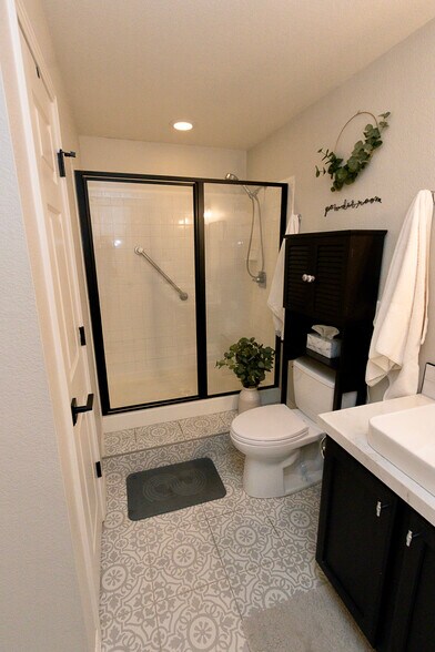 Building Photo - 9369 Amison Cir