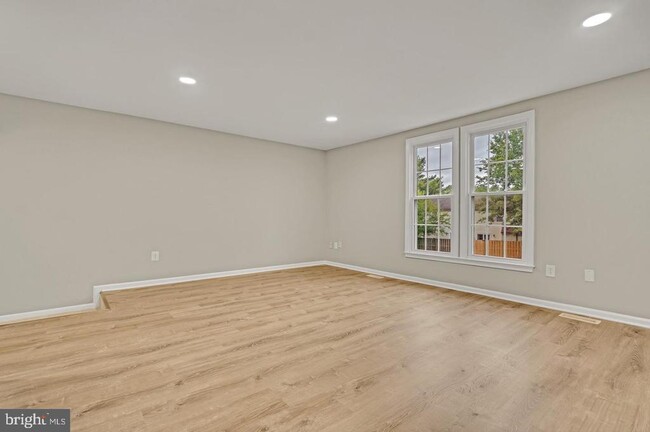 Building Photo - 14365 Watery Mountain Ct