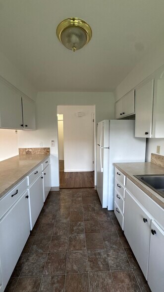 Kitchen - 5334 SE Pueblo St