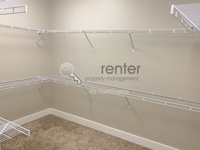 Building Photo - 6160 Tuscany Pl