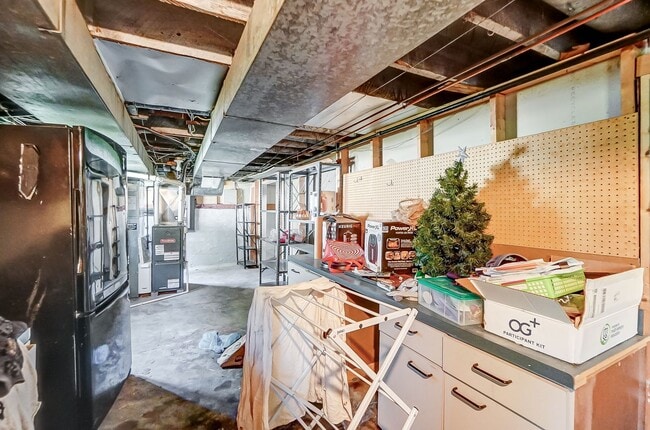 Building Photo - Charming 3-bedroom, 1.5-bathroom