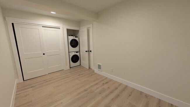 Building Photo - 4310 Grant St