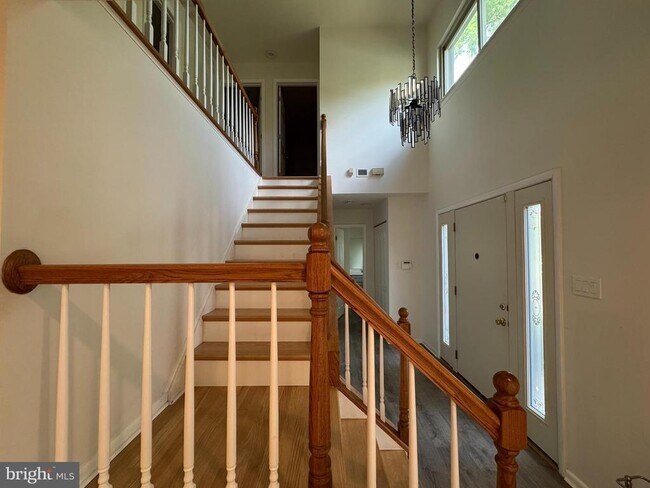 Building Photo - 10676 Muirfield Dr